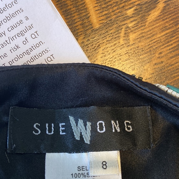 # 26  Su Wong beaded dress - Picture 12 of 13